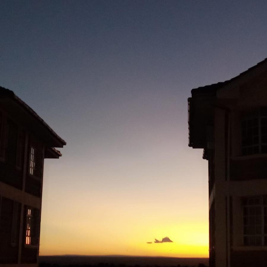 Terminal Homestay Mlolongo Dış mekan fotoğraf
